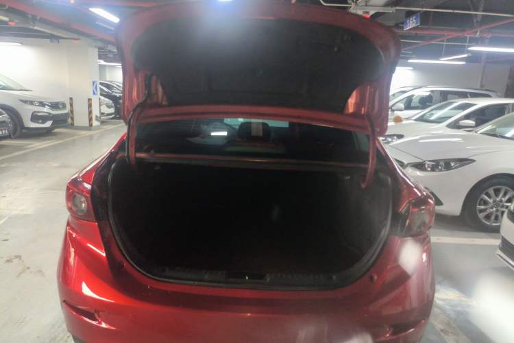 Used Mazda 3 Axela 2014 Sedan 2.0L Automatic Sport Model Trunk