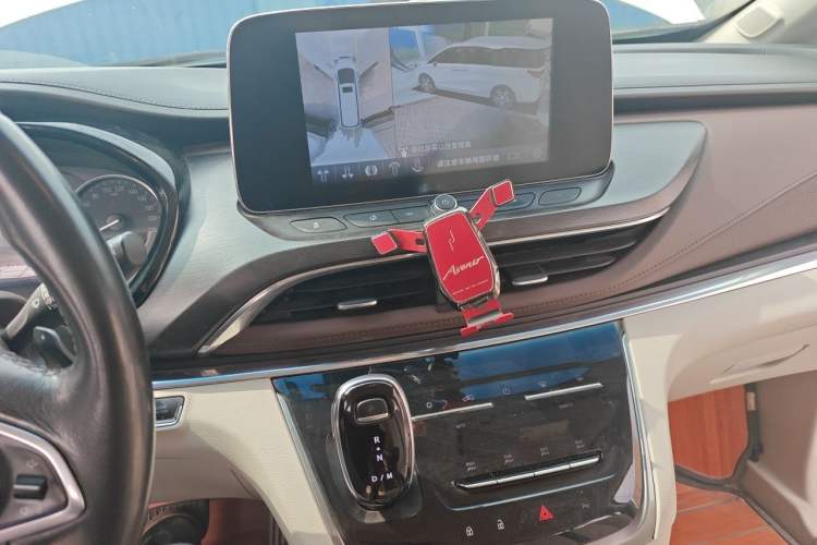 Used Buick GL8 2020 Land Cruiser Executive Class 652T Comfort Model