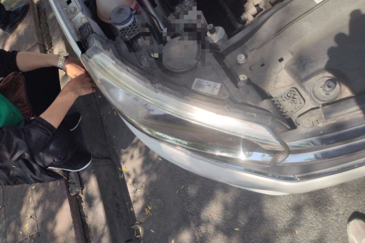 Used Citroen C4 Sega 2016 1.6L Manual Luxury Model Exterior 3