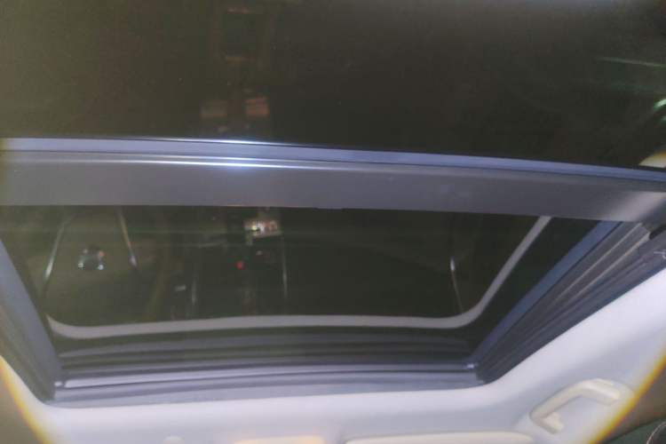 Used Volvo XC60 2012 T5 Zhiya Edition
