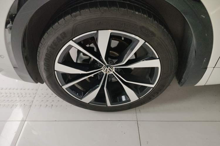 Used Volkswagen Talagon 2021 380TSI Four-Wheel Drive R-Line Touareg Edition