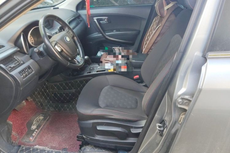 Used Bestune X80 2015 2.0L Automatic Comfort Anniversary Edition
