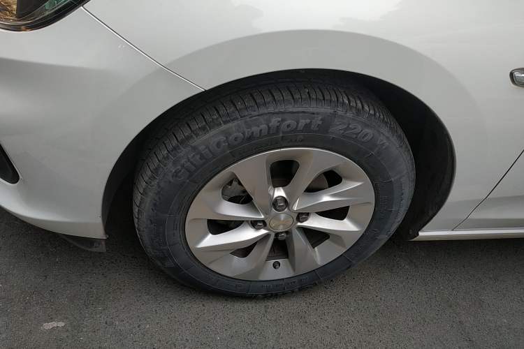 Used Chevrolet Cavalier 2021 325T Automatic Enjoyment Edition