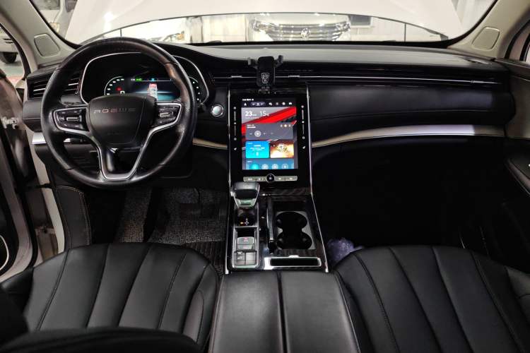 Used Roewe RX5 MAX 2019 300TGI Automatic Smart Cabin Luxury Edition Center Console