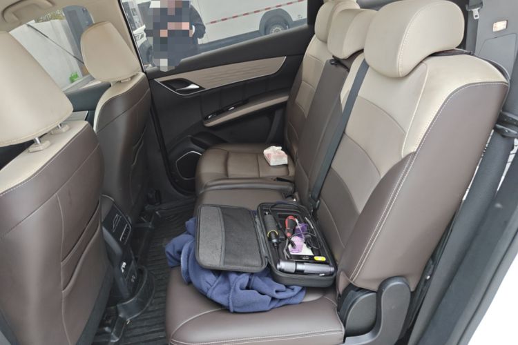 Used BYD Song MAX New Energy 2022 DM-i 105KM Flagship Model Left Rear Seat