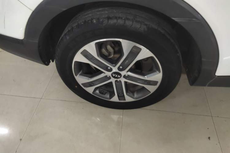 Used Kia Sportage R 2019 2.0L Automatic Smart Luxury Edition Right Rear Wheel Hub