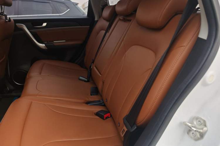 Used Haval M6 2017 1.5T Automatic Two-Wheel Drive Elite Model