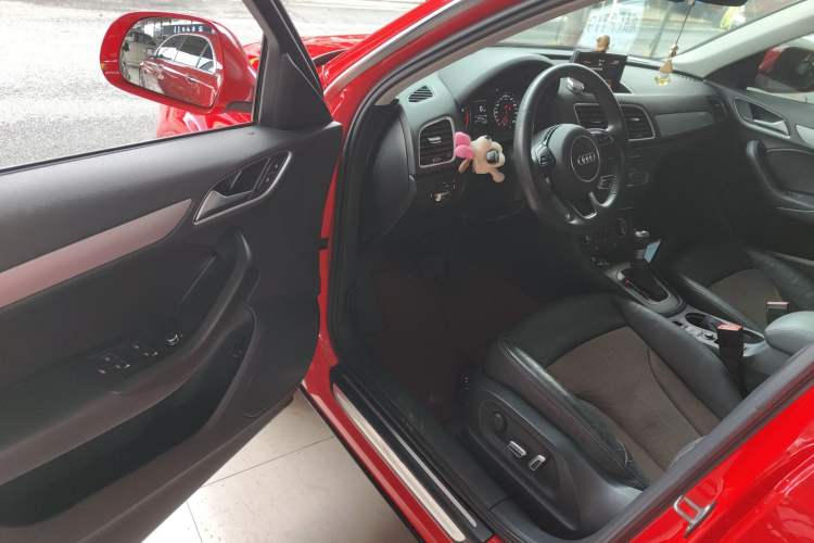 Used Audi Q3 2018 30th Anniversary Edition 30 TFSI Fashion Model