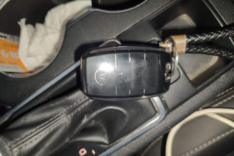 Used Kia KX5 2016 1.6T Automatic Two-Wheel Drive DLX