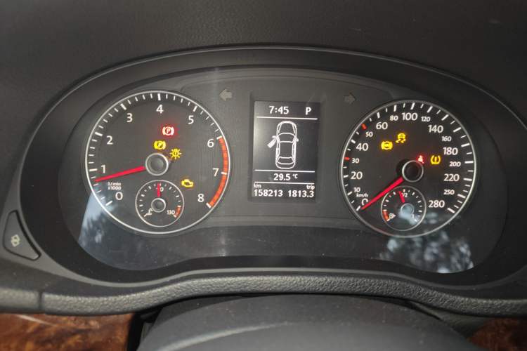 Used Volkswagen Passat 2011 1.8TSI DSG Prestige Edition Instrument Cluster