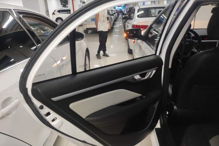 Used Geely Auto Vision 2020 1.5L CVT Asian Games Edition Left Rear Door Interior