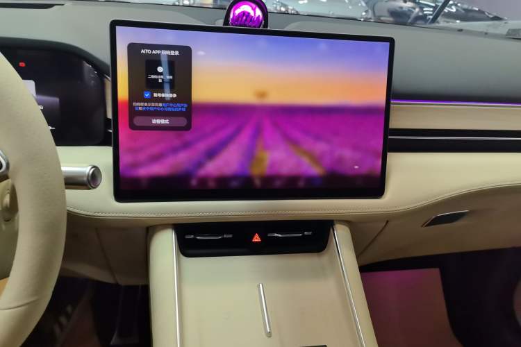 Used Hima AITO M5 2025 Extended-Range Ultra All-Wheel-Drive Version Audio And AC Panel