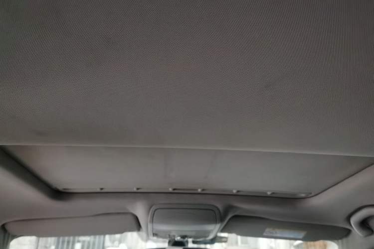 Used Volkswagen Sagitar 2017 230TSI Automatic Luxury Edition
