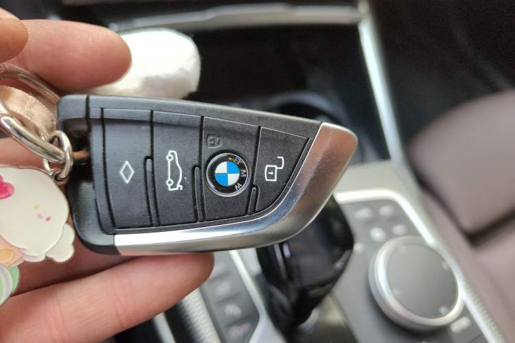 Used BMW 3 Series 2021 Second Facelift 330i M Sport Night Edition Package
