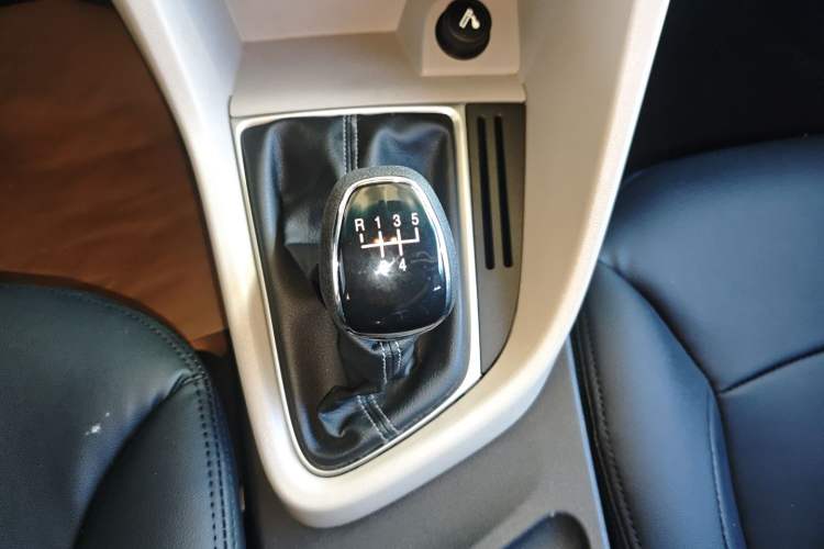 Used Buick GT 2015 15N Manual Entry-Level Trim
