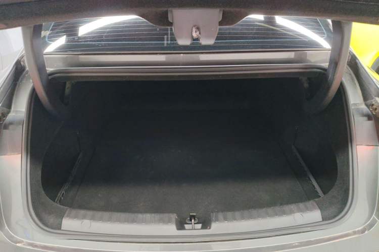 Used Geely Galaxy E8 2024 550 km Range Rear-Drive Dragon Edition