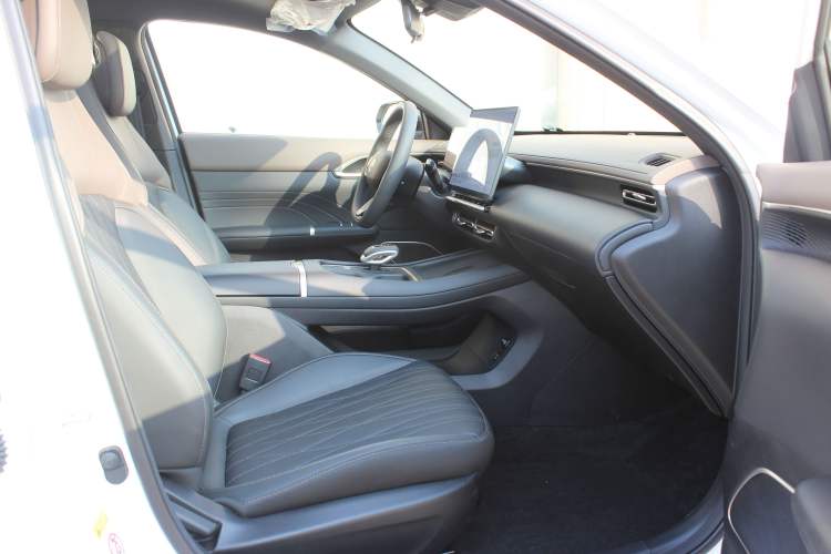 Used Changan Eado 2026 Model, Fourth Generation, 1.5T 500Bar Smart Enjoyment Edition
