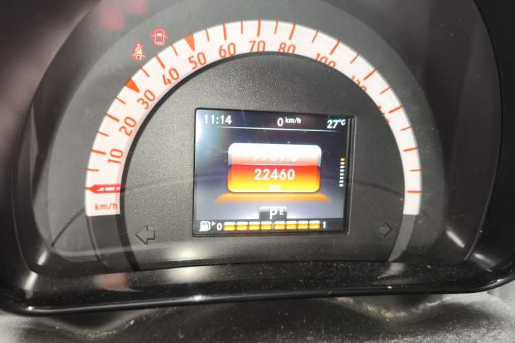 Used smart fortwo 2015 1.0L 52 kW Hardtop Passion Edition Instrument Cluster