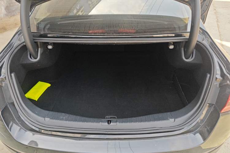 Used Hongqi H5 2022 Classic Model Facelift 1.5T DCT Qiyun Edition
