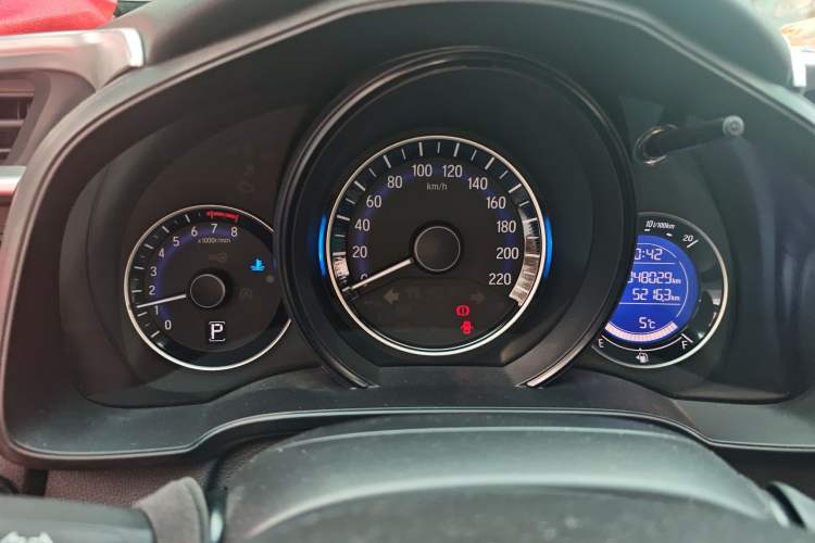 Used Honda Fit 2016 1.5L LXS CVT Comfort Sunroof Version