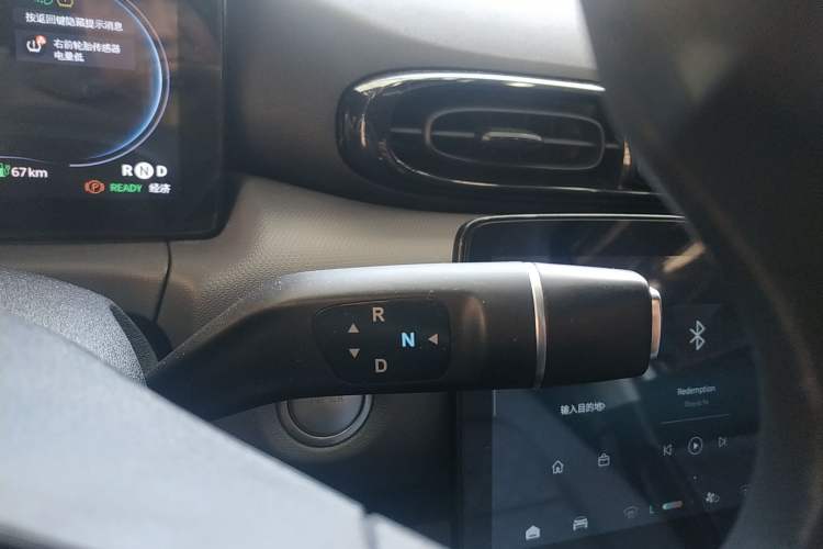 Used Leapmotor T03 2021 400 Comfort Edition Gear Lever