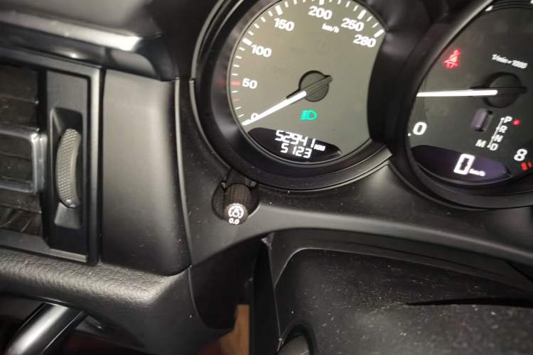 Used Porsche Macan 2023 Macan 2.0T