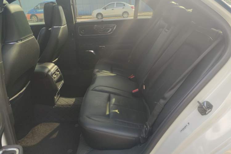 Used Lincoln Continental 2019 2.0T Two-Wheel Drive Prestige Version China VI Standard
