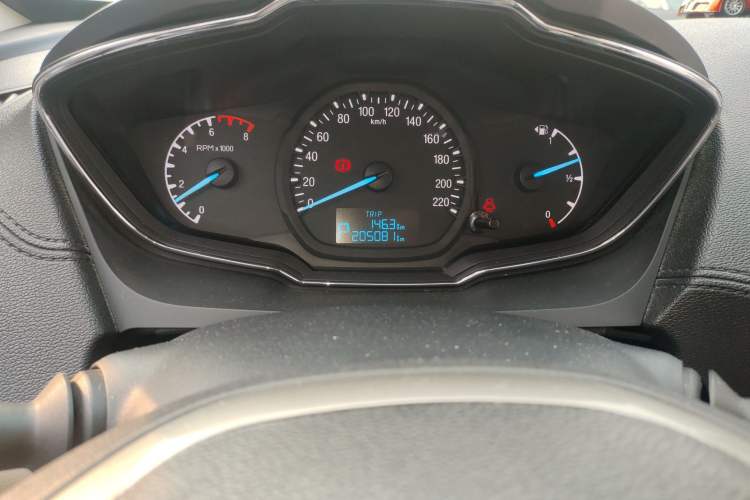 Used Ford Escort 2015 1.5L Automatic Fashion Model