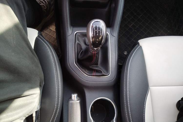 Used Changan CS35 2017 1.6L Manual Luxury Model