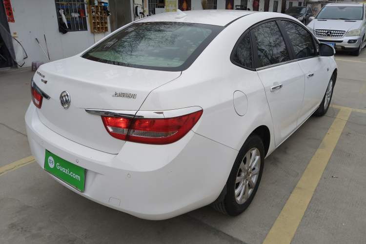 Used Buick GT 2013 GT 1.8L Automatic Fashion Edition
