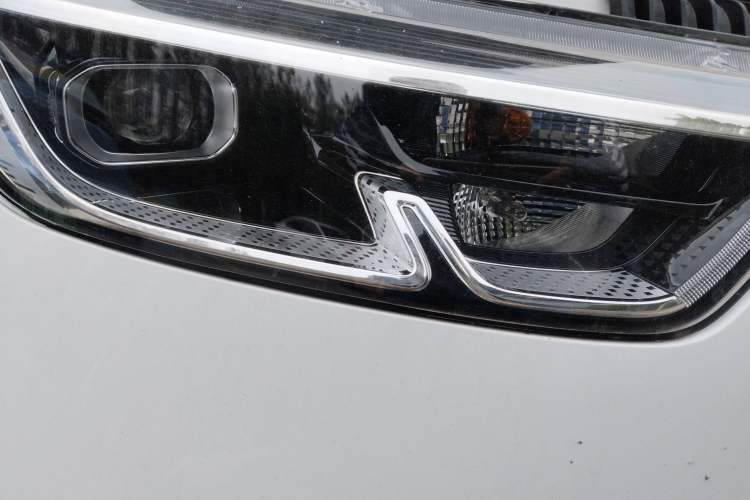 Used Wuling Yangguang 2024 300km Comfort Version with Sealed Windows 60kW
