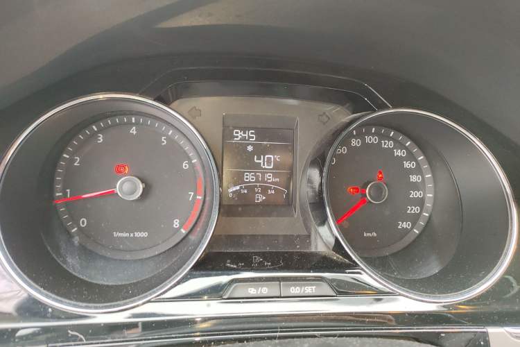 Used Volkswagen Bora 2014 1.6L Manual Comfort Model
