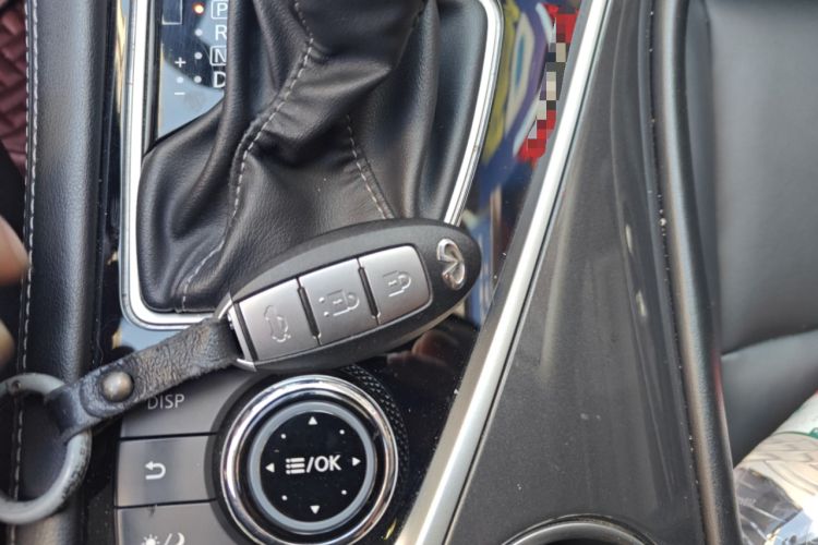 Used Infiniti Q50L 2018 2.0T Comfort Edition China VI Standard