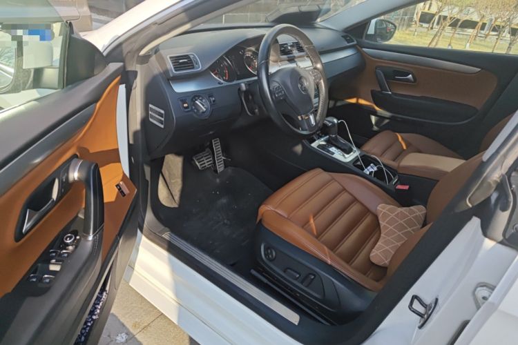 Used Volkswagen FAW-Volkswagen CC 2010 2.0 TSI Luxury Model Driver Seat