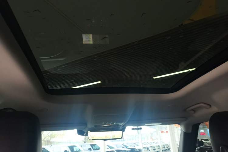 Used Land Rover Defender 2020 110 P400 SE