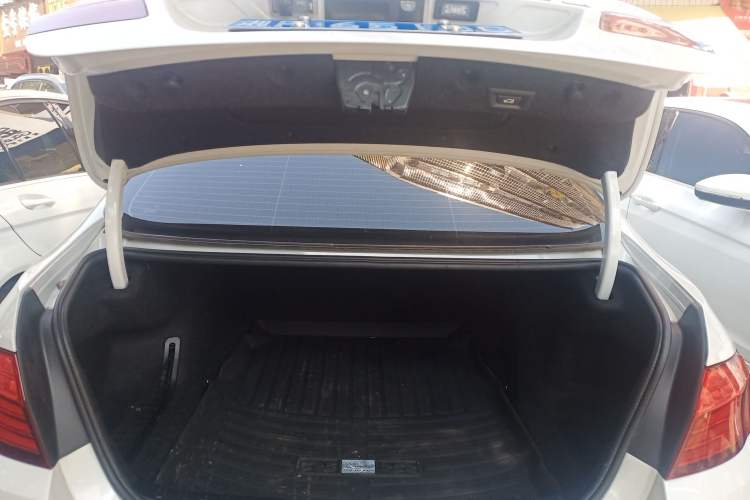 Used BMW 5 Series 2017 525Li Luxury Design Package