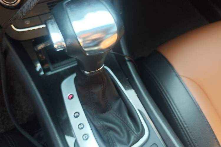 Used Roewe e550 2016 Flagship Edition