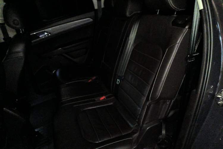 Used Volkswagen Teramont 2017 380TSI Four-Wheel Drive Luxury Edition Left Rear Seat