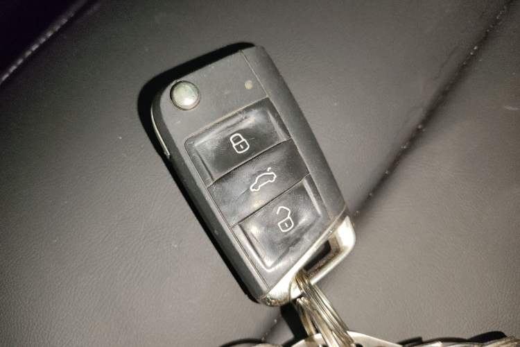 Used Volkswagen Lavida 2024 1.5L Automatic DeYi Edition Vehicle Key