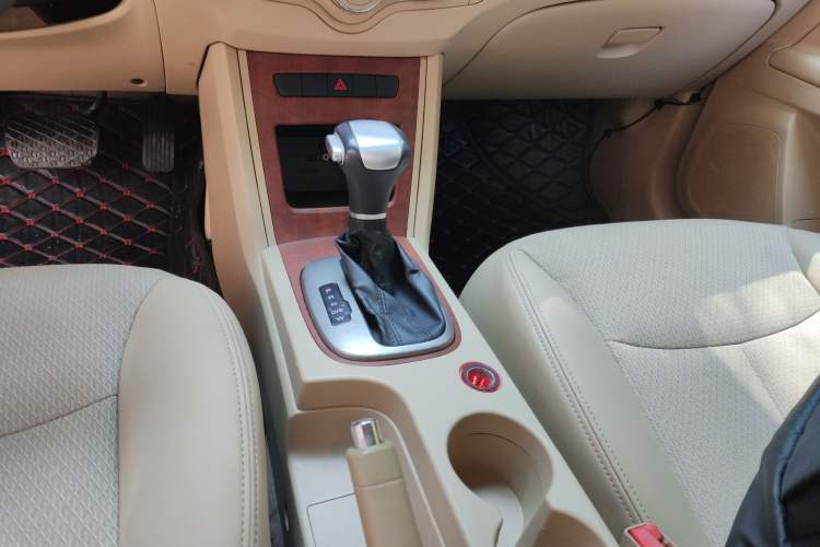 Used Roewe 350 2014 1.5L Automatic Xunyue Version