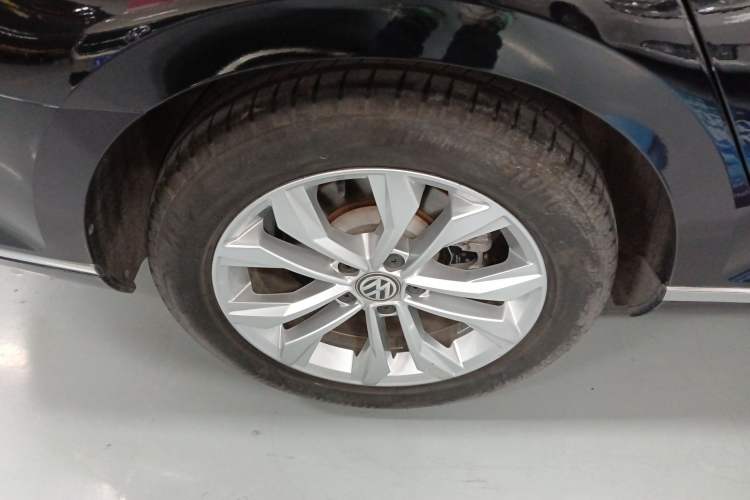 Used Volkswagen Magotan 2019 330TSI DSG Luxury Version China VI Standard
