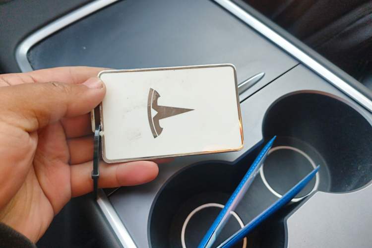 Used Tesla Model Y 2023 Long-Range All-Wheel-Drive Version