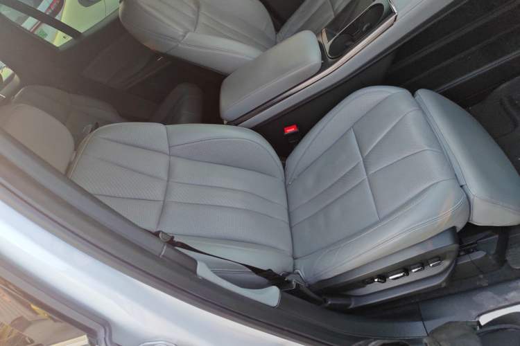 Used Nio ES8 2020 415 km Range 6-Seater Version