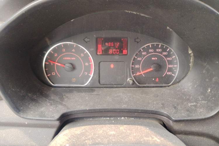 Used Wuling Hongguang V 2022 1.5L Jingqu Version Hydraulic Power Steering LAR