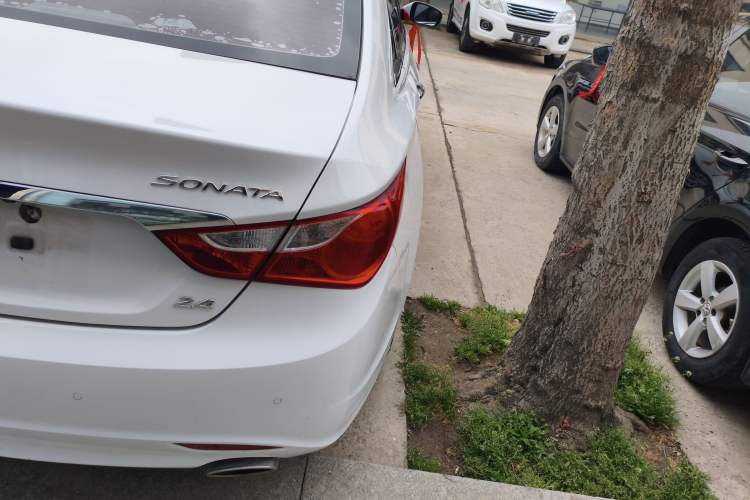 Used Hyundai Sonata 2014 2.4L Automatic Leading Edition China V Standard Exterior 3