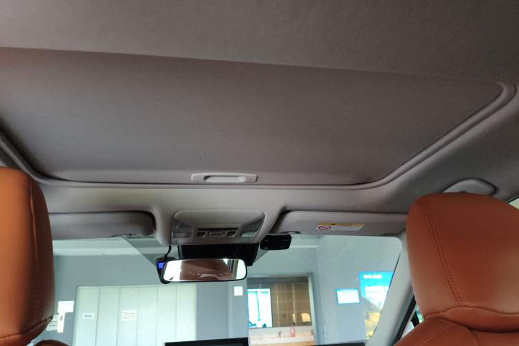 Used Toyota RAV4 2021 Dual-Engine 2.5L E-CVT Two-Wheel Drive Elite Edition