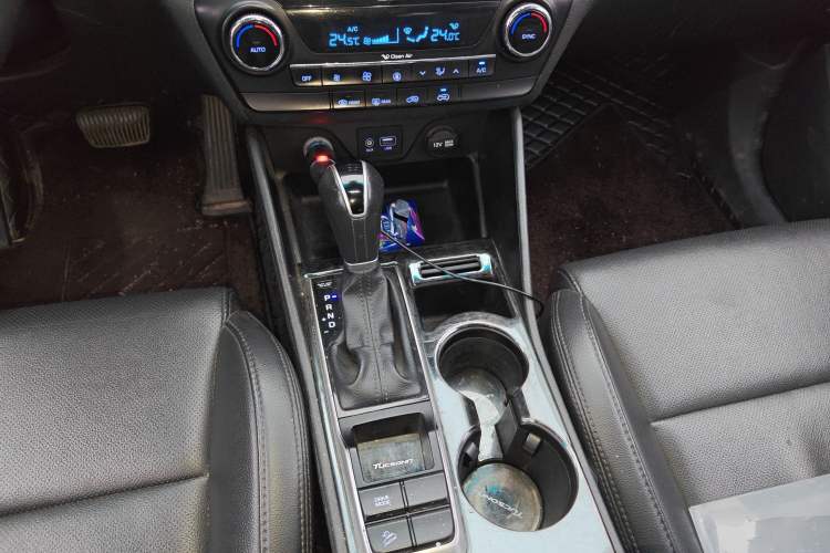 Used Hyundai Tucson 2015 1.6T Dual-Clutch Two-Wheel-Drive Smart Model
