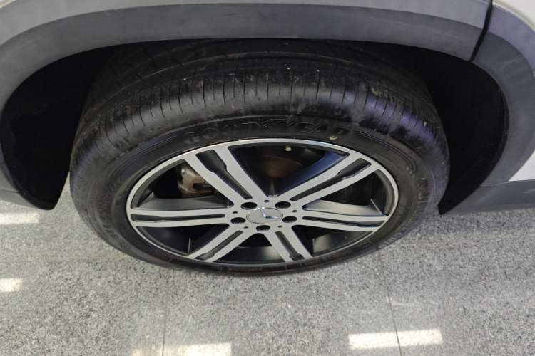 Used Mercedes-Benz GLA 2020 GLA 200 4MATIC
