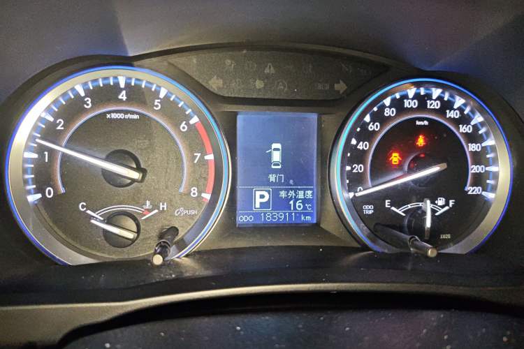 Used Toyota Highlander 2015 2.0T Four-Wheel Drive Luxury Edition 7-Seater