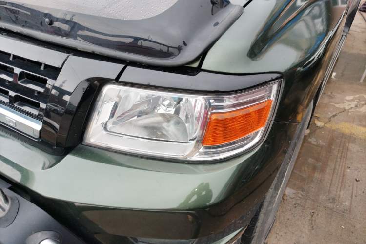 Used Leopaard Q6 2015 2.4L Manual 4x4 Excellence Edition
